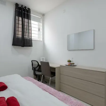 Apartment Modern 2 Bedroom - Sliema